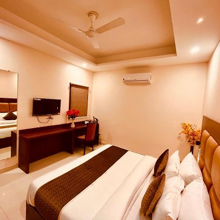 Hotel Olive Inn, Haridwar Exterior photo